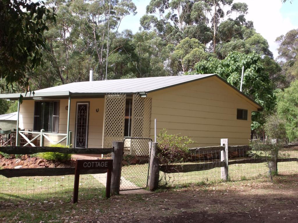 דירות מרגרט ריבר Margaret House חדר תמונה